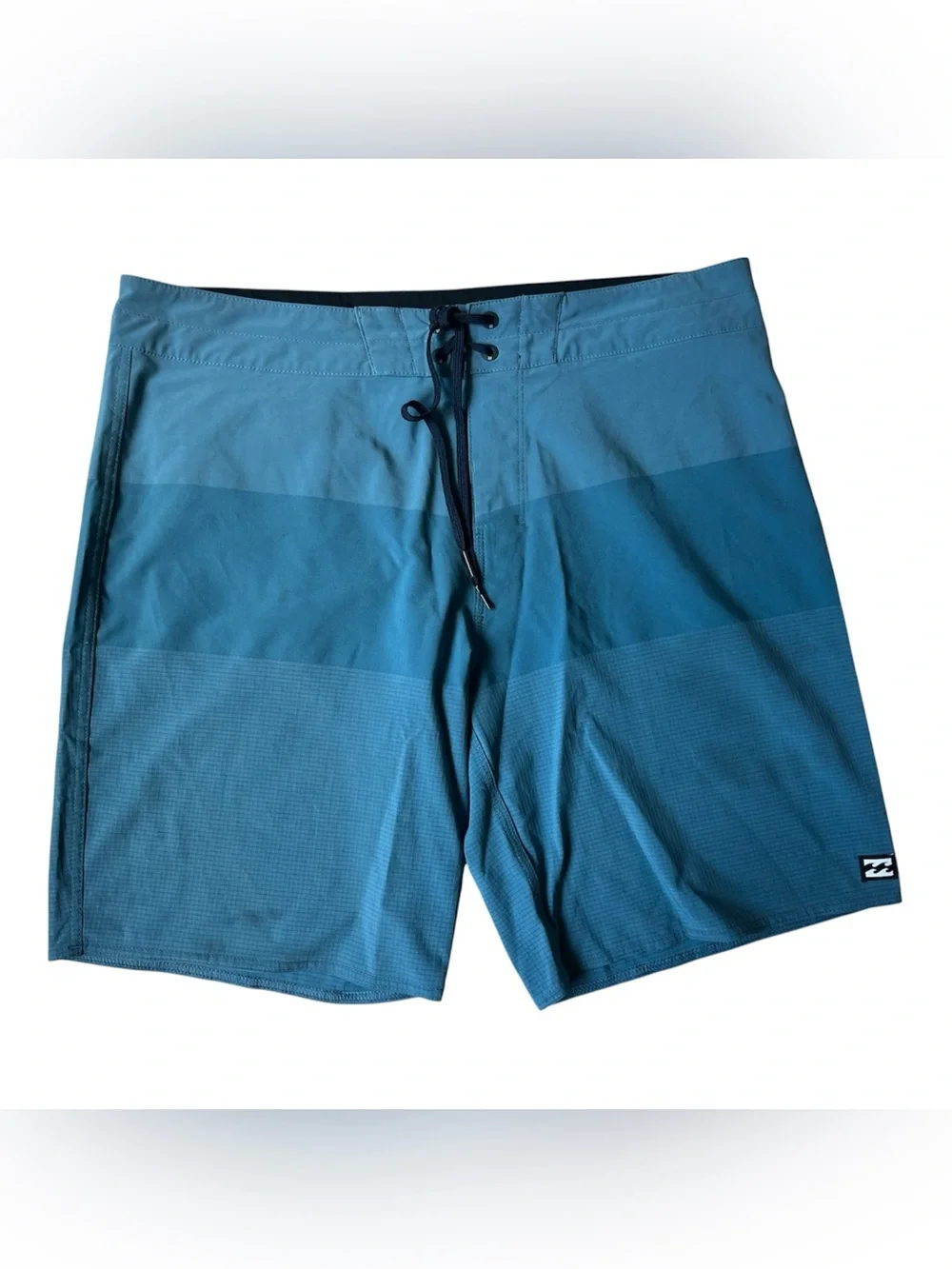 BILLABONG TRIBONG AIRLITE BOARDSHORTS BLUE 34 SWIM MENS